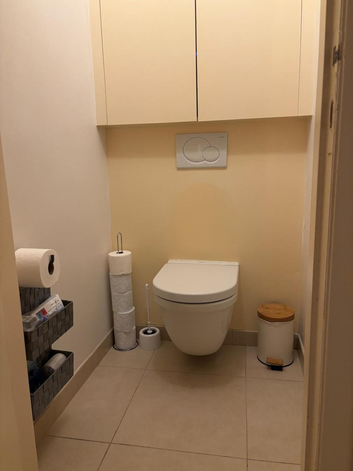 A Central And Quiet Apartment Appartement Brussel